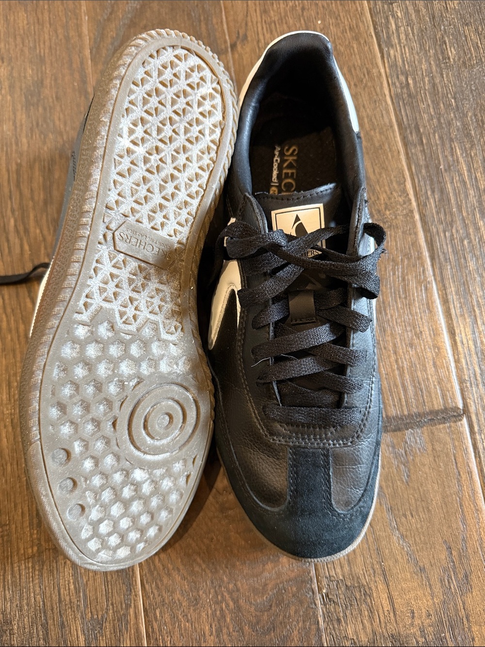 Skechers Women’s Black Sneakers with White Accents - Picture 3 of 6